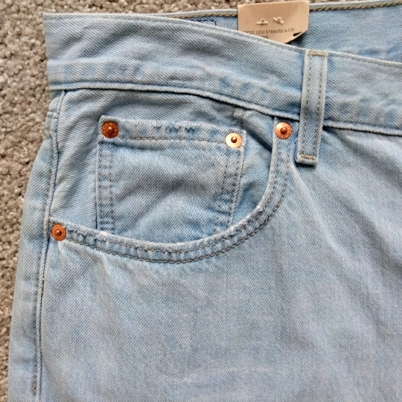 NWT 32 14 Levi's Low Pro Straight Leg Light Wash Destructed Denim Jeans NEW - Picture 6 of 14
